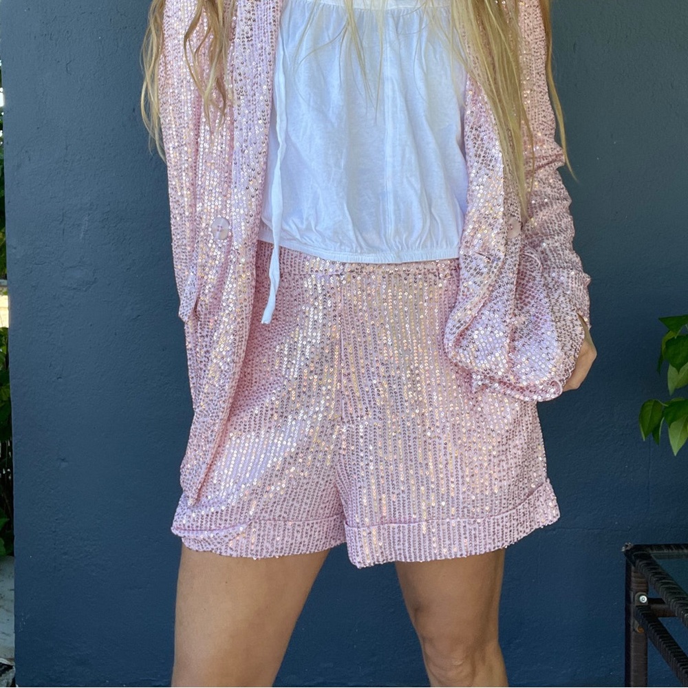 new! Pink sequin high waisted shorts